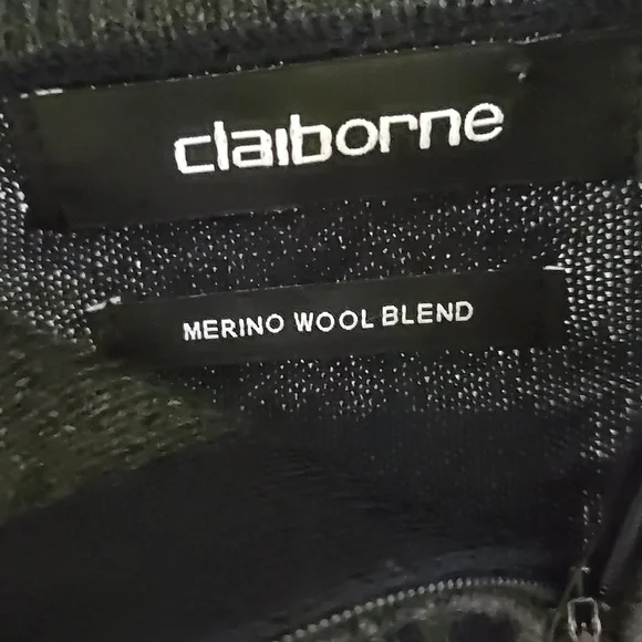 Claiborne Blue Sweater - Picture 5 of 13